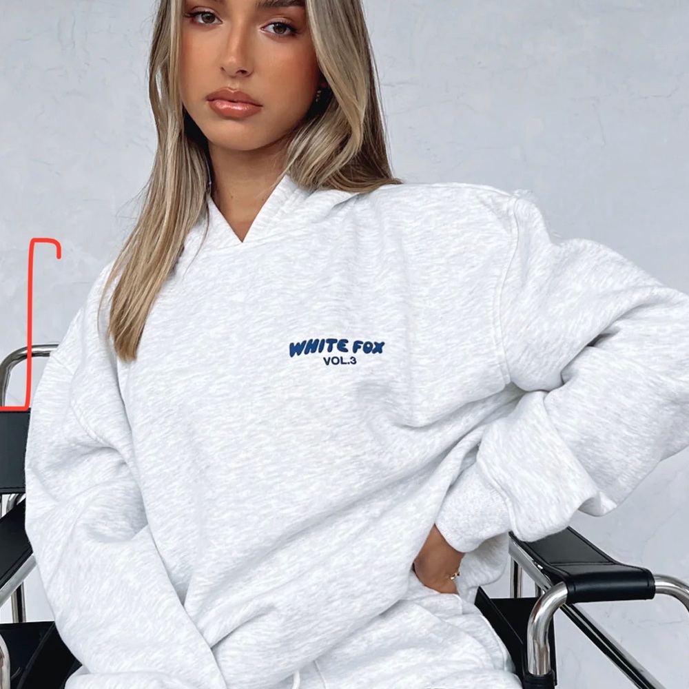 White Fox Offstage Hoodie Mineral Grey - M/L New with tags